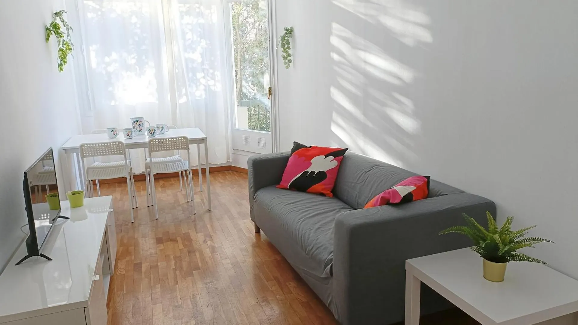Sant Jordi Pisos - Consell De Cent Apartment Barcelona